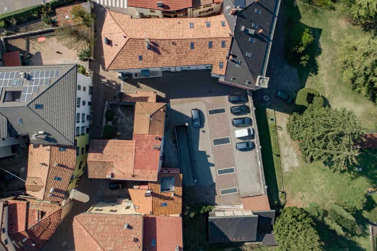 La Canonica Suite Apartments New Location Trento Exterior foto