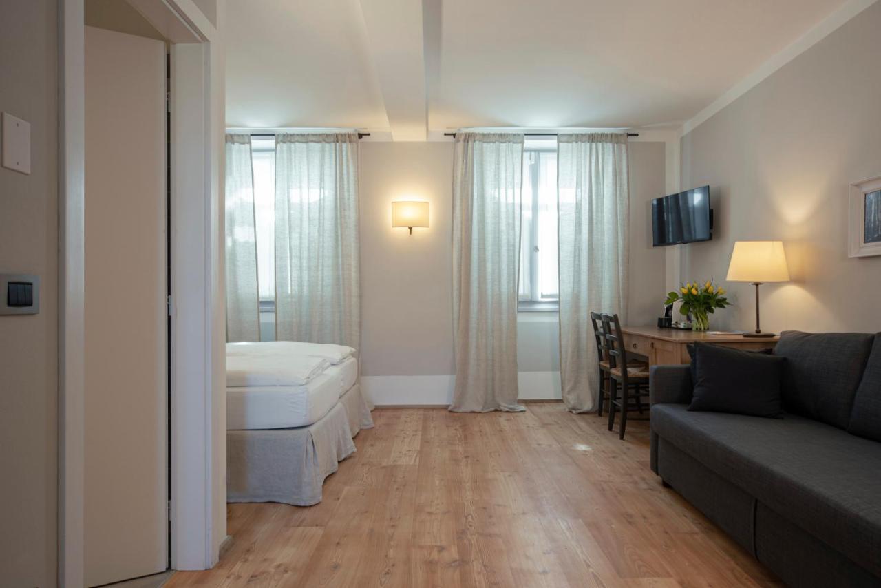 La Canonica Suite Apartments New Location Trento Exterior foto