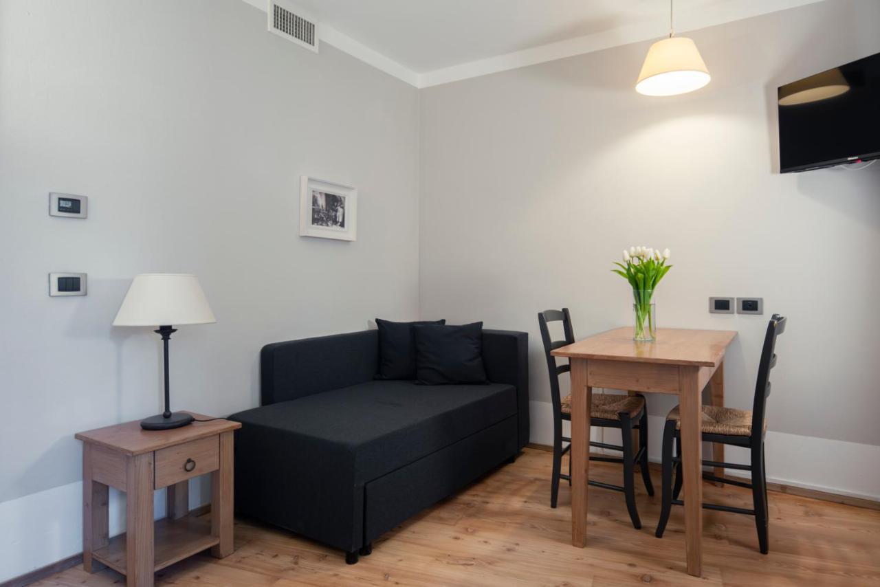 La Canonica Suite Apartments New Location Trento Exterior foto
