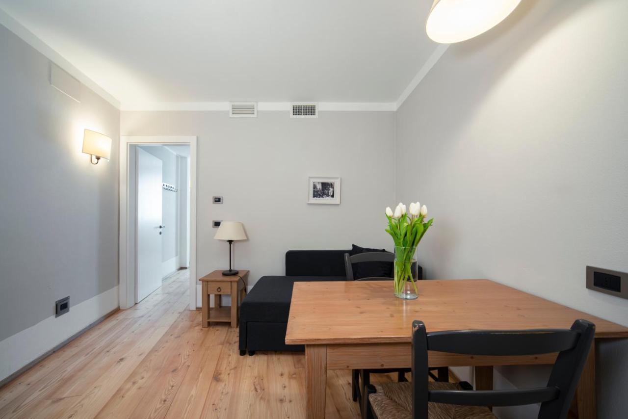 La Canonica Suite Apartments New Location Trento Exterior foto